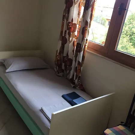 Nina Guest House Tirana Kültér fotó