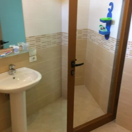 Nina Guest House Tirana Kültér fotó